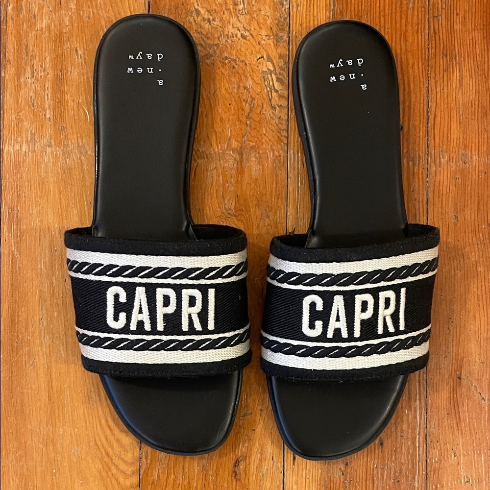 CAPRI Black and White Slide Sandals